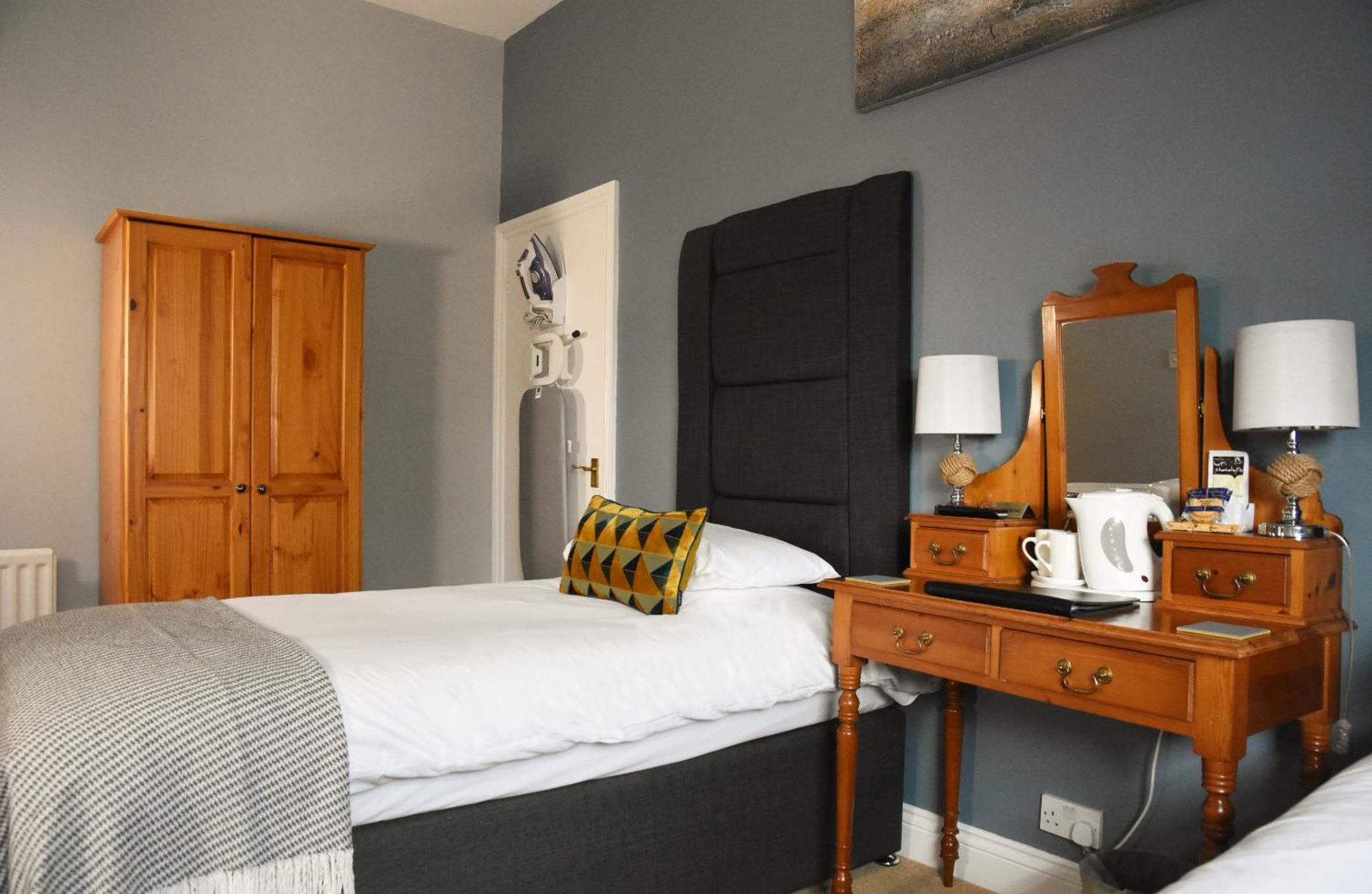 The Labouring Man Hotel Coldwaltham Стая снимка
